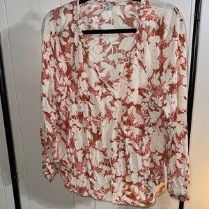Old Navy Floral Blouse in Cream and Coral